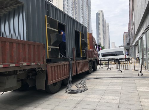 镜铁区冷却液不足的情况下如何检查柴油发电机组？